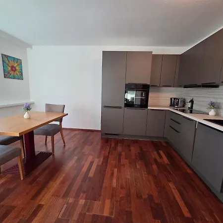 Loki's Apartamento *